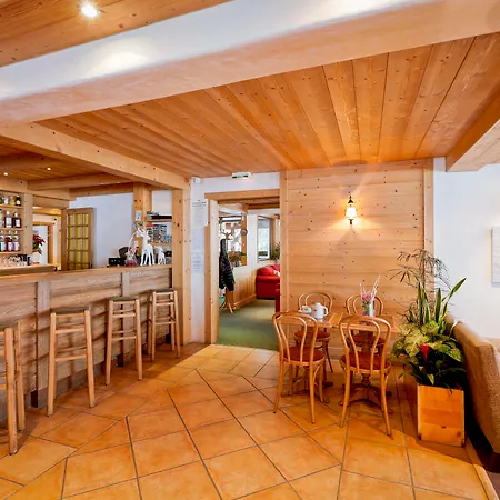 Les Flocons 3* Courchevel