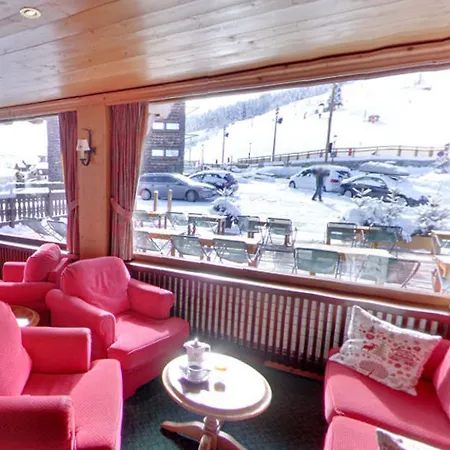 Les Flocons Hotel Courchevel