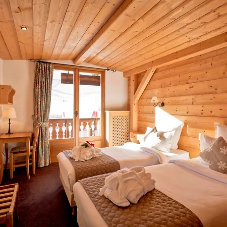 Hotel Les Flocons 3*