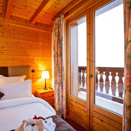 Les Flocons Hotel